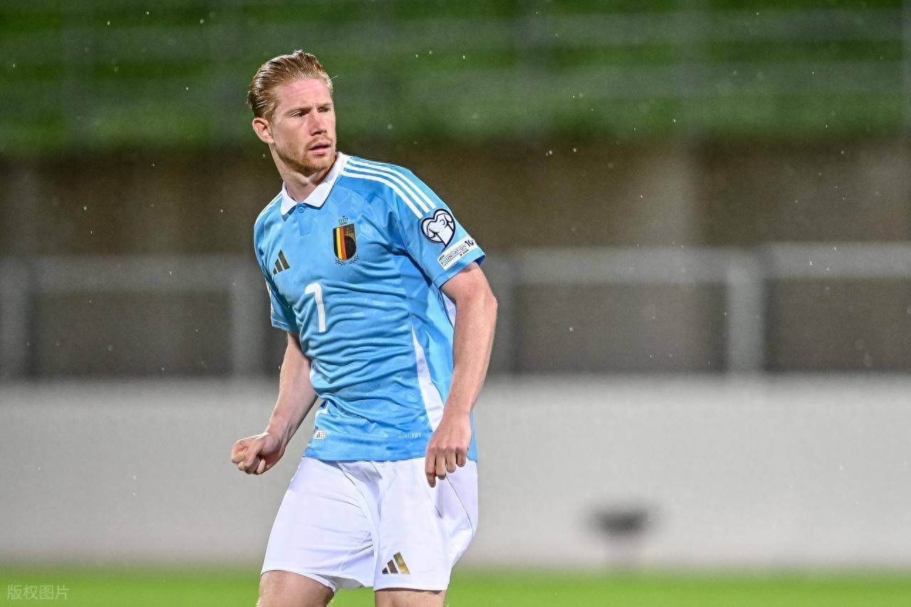 球队在客场打出稳定表现，士气高涨