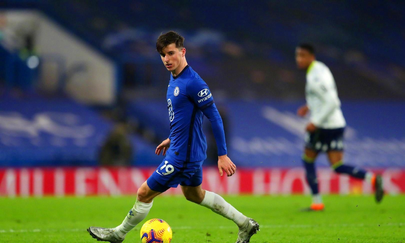 曼联在第15轮4-1大胜狼队，晋级英超第六，阿莫林有效发挥中场，布鲁诺、芒特等球员关键作用，助力球队提升排名。